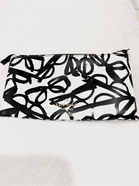Kate Spade New York "Literary Glasses" Pouch EUC